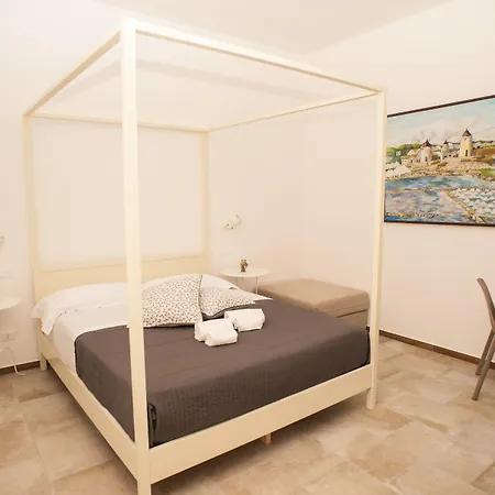 Nencioli 3* Кастелламмаре-дель-Голфо